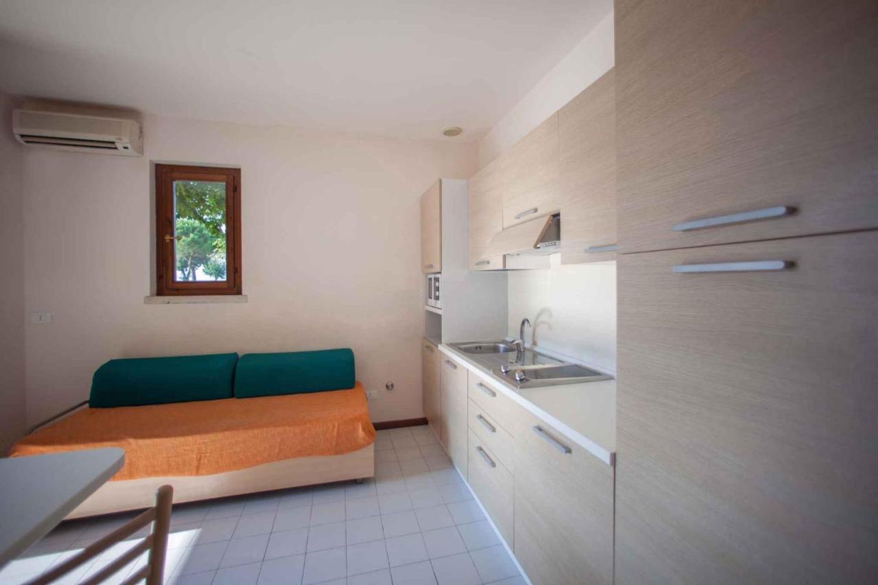Holiday Homes In Sirmione/Gardasee 22174 Eksteriør bilde