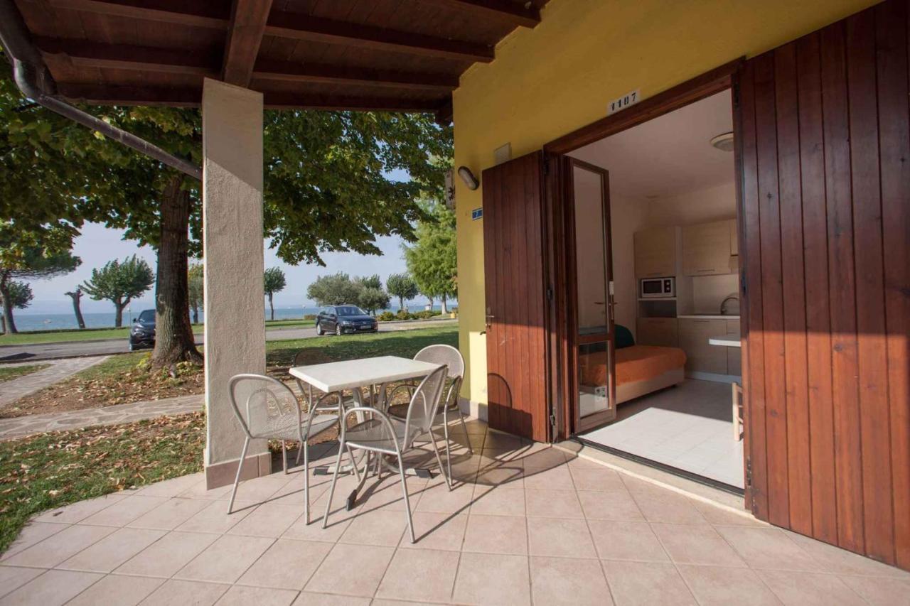 Holiday Homes In Sirmione/Gardasee 22174 Eksteriør bilde